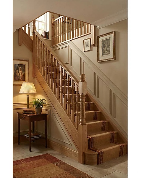 Oak Barley Twist Staircase