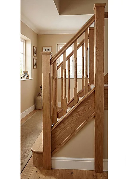 Oak Elegance Collection Staircase